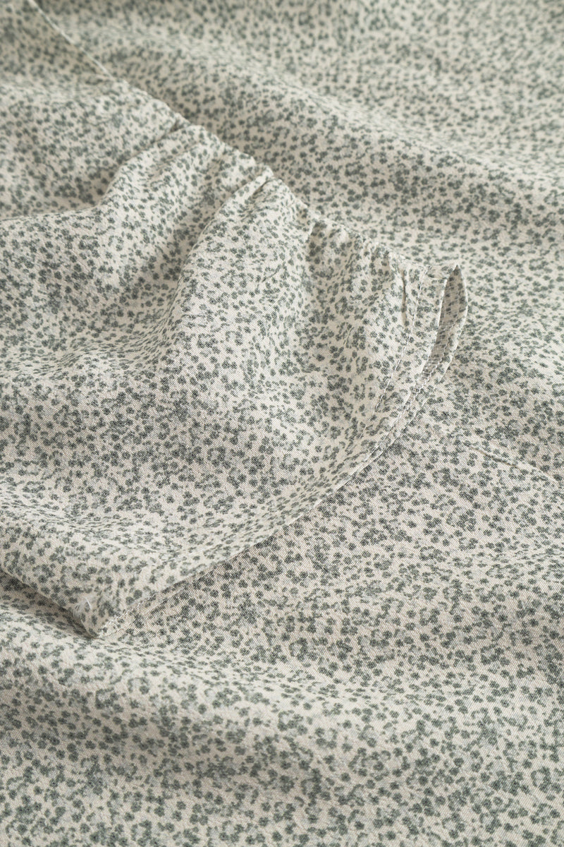 Ellen Dress - Petite Green Flower