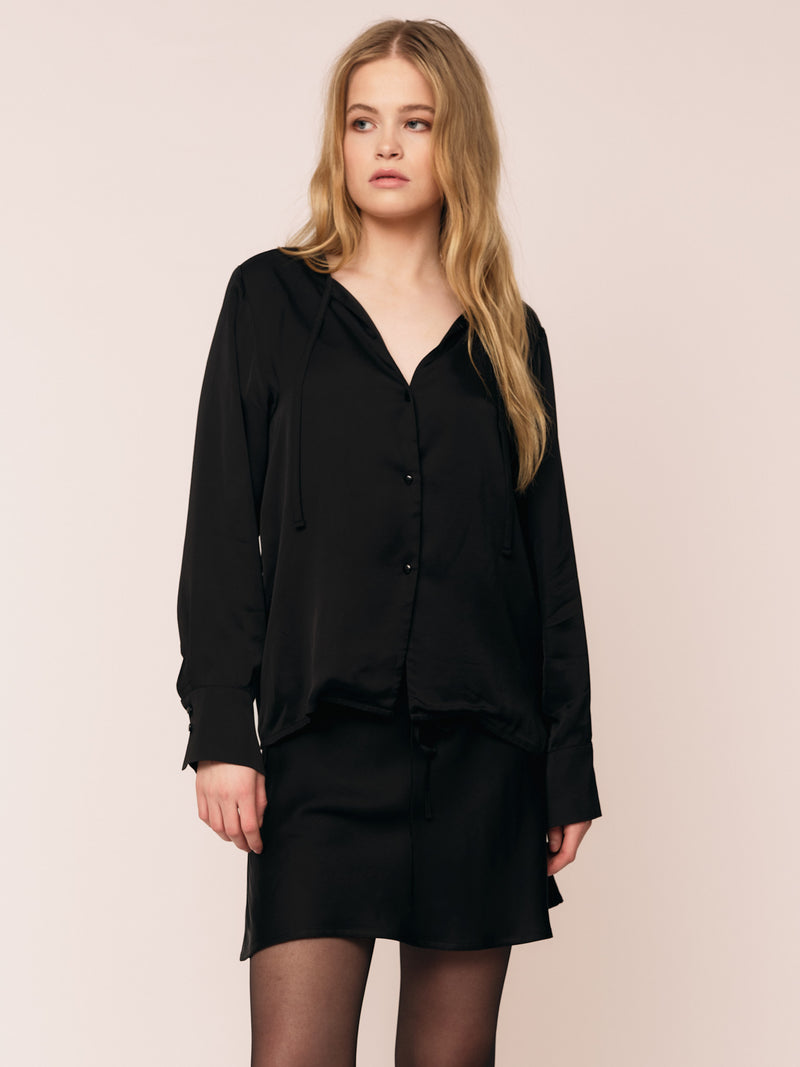 Icy Blouse - Black