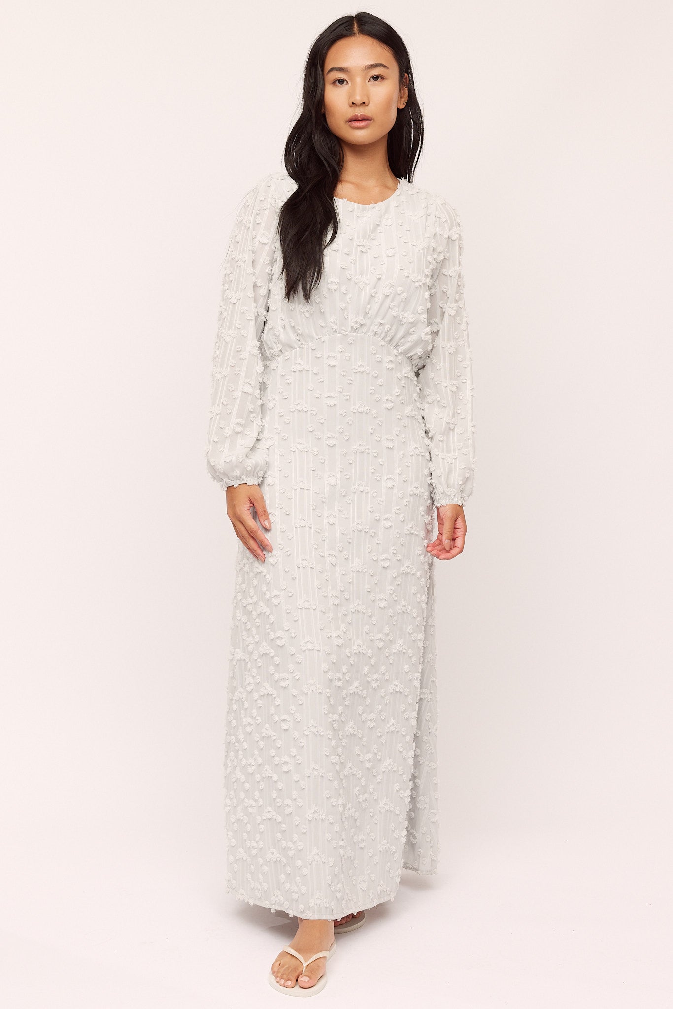 ◆ojos◆ ie Fluid Longsleeve Dress 01 Grey 24HSi:e-OP01-GR OJOS i:e Fluid Longsleeve Dress 01 – DALAC SEOUL