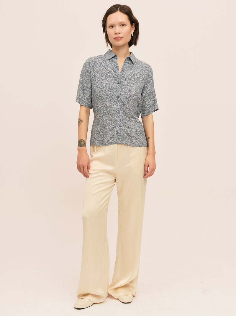 Ellen Shirt - Petite Blue Flower