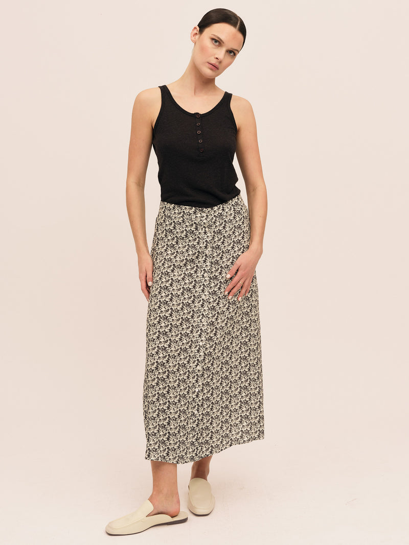 Breeze Button Tank Top - Black