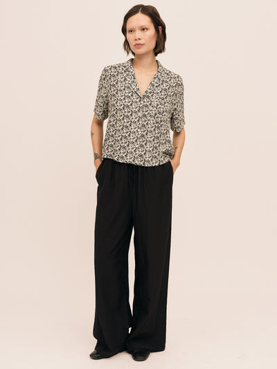 Ellen Bowler Shirt - Creme Black Print